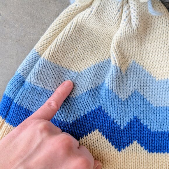 Vintage Smiley Retro Blue Stripe Pom Pom Wool Ski Hat Sparks Nevada Made in USA - Picture 6 of 8